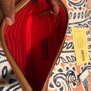 Dooney & bourke